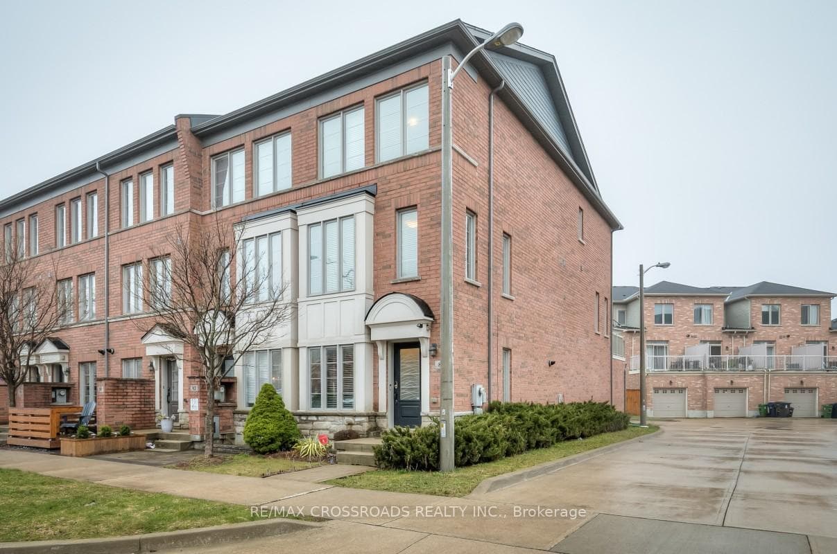 84 Lily Cup Avenue, Dorset Park / Kennedy Park, ON M1L 0H4 - Photo 1