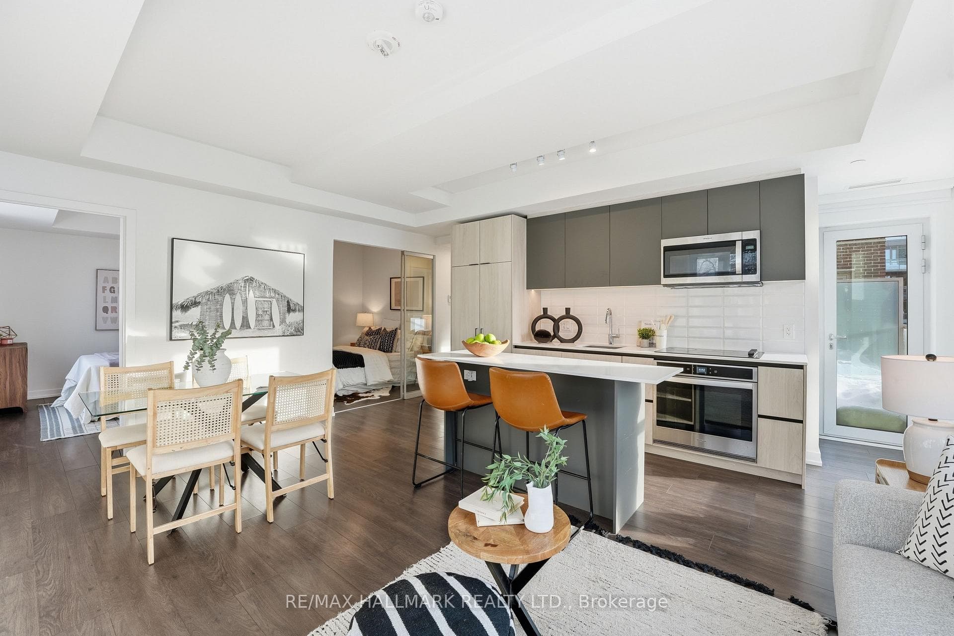 150 Logan Avenue Unit 327, Riverdale / Leslieville, ON M4M 0E4 - Photo 1