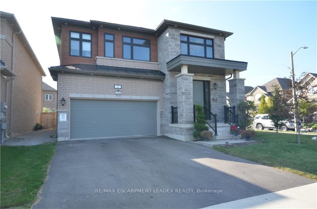 4 Findlay Drive Unit B, Hamilton, ON L9K 0H4 - Photo 1