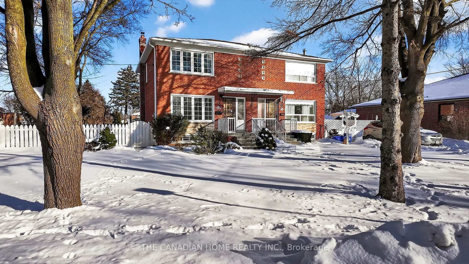 222 Elka Drive, Richmond Hill, ON L4C 3A3 - Photo 1
