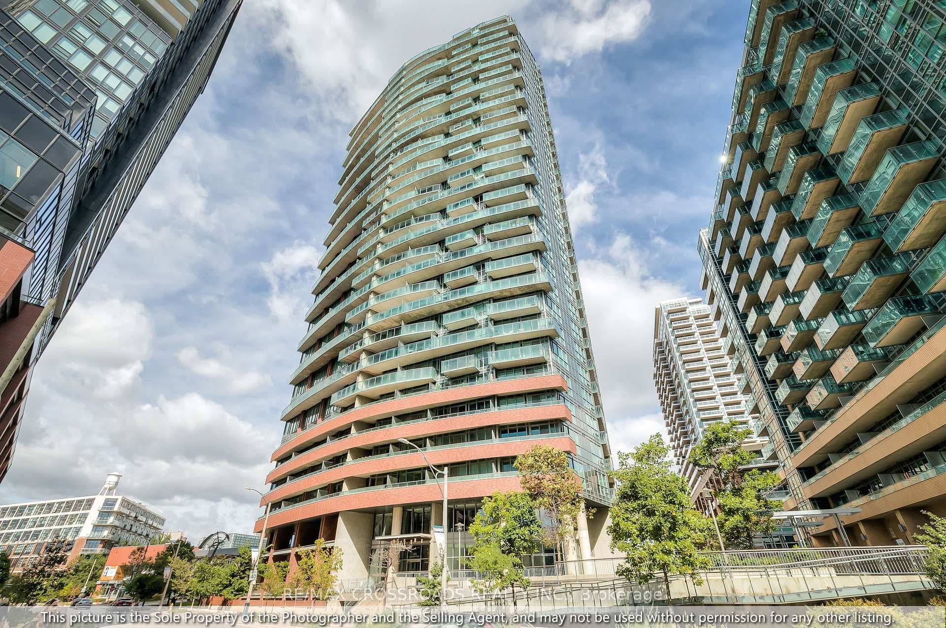 150 East Liberty Street Unit 1701, Downtown Toronto / Waterfront, ON M6K 3R5 - Photo 1