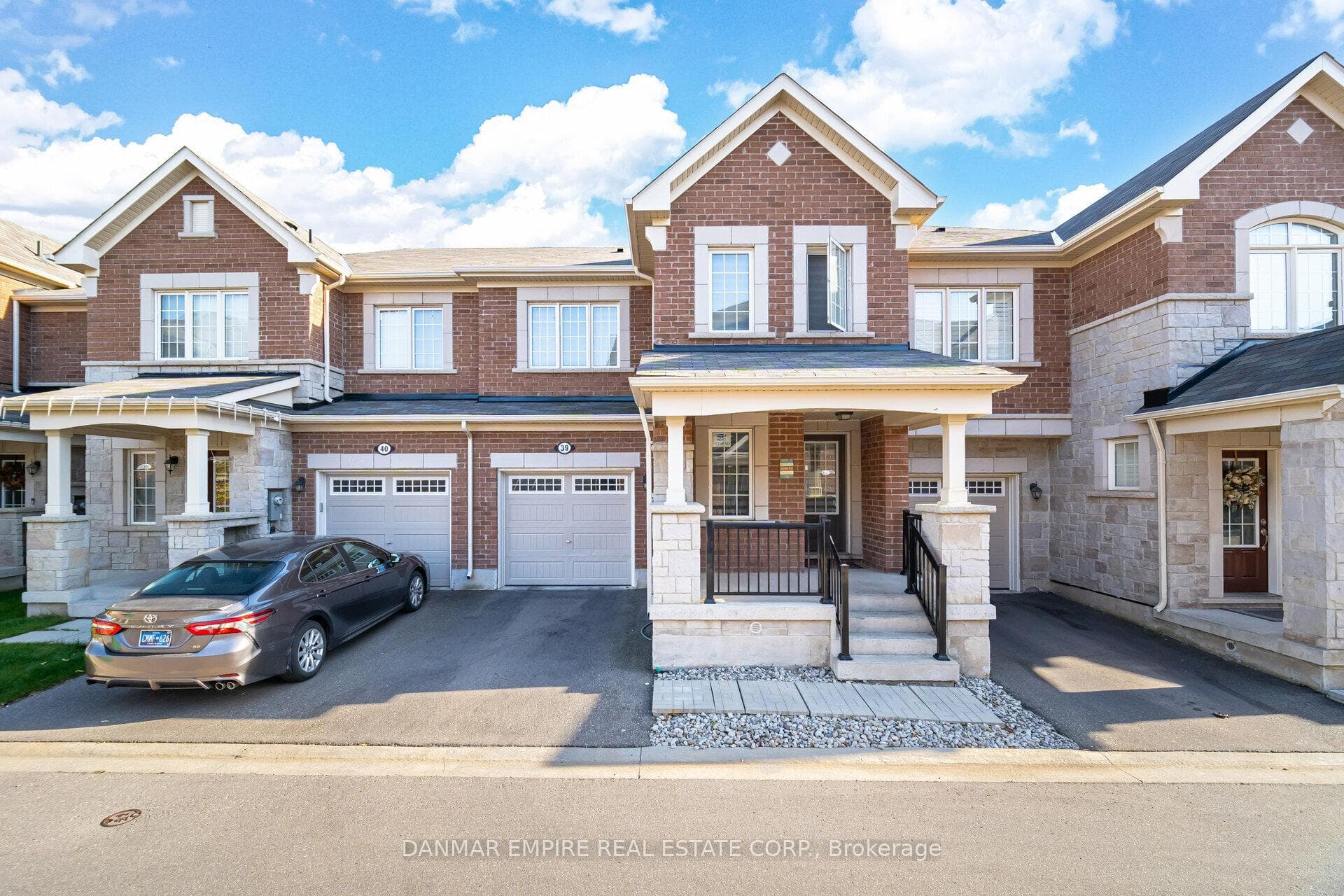 1000 Asleton Boulevard Unit 39, Milton