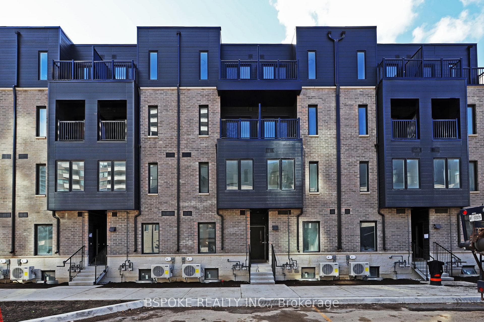 10 Calamint Lane Unit 59, Scarborough Village / Eglinton East, ON M1W 2H1 - Photo 1