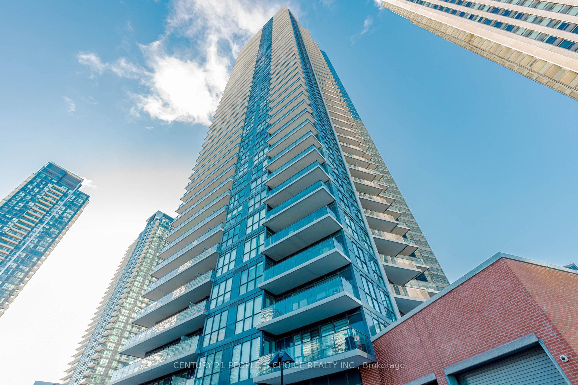 10 Park Lawn Road Unit 722, Liberty Village / Parkdale / South Parkdale, ON M8V 0H9 - Photo 1