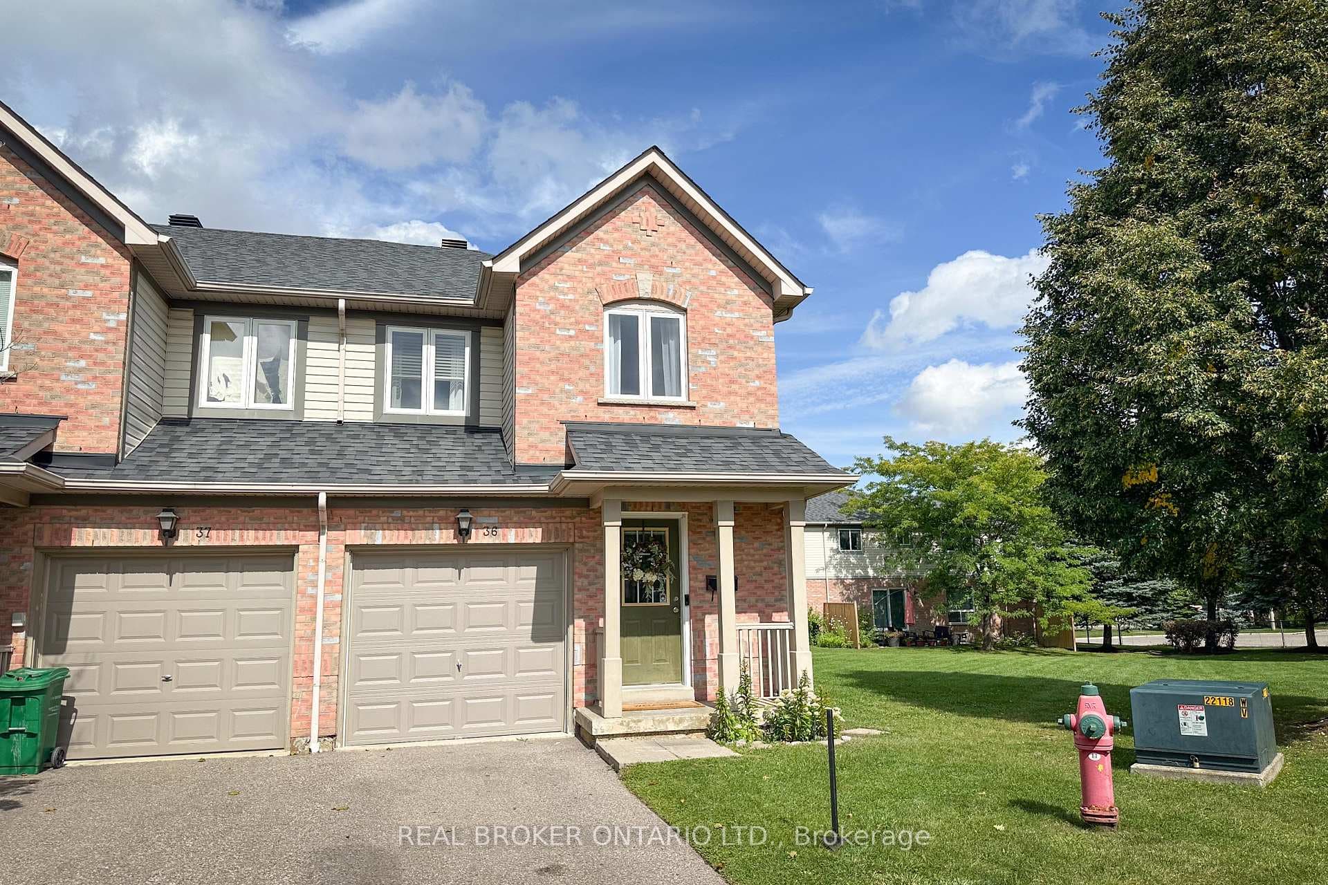 5255 Guildwood Way Unit 36, Mississauga, ON L5R 4A7 - Photo 1