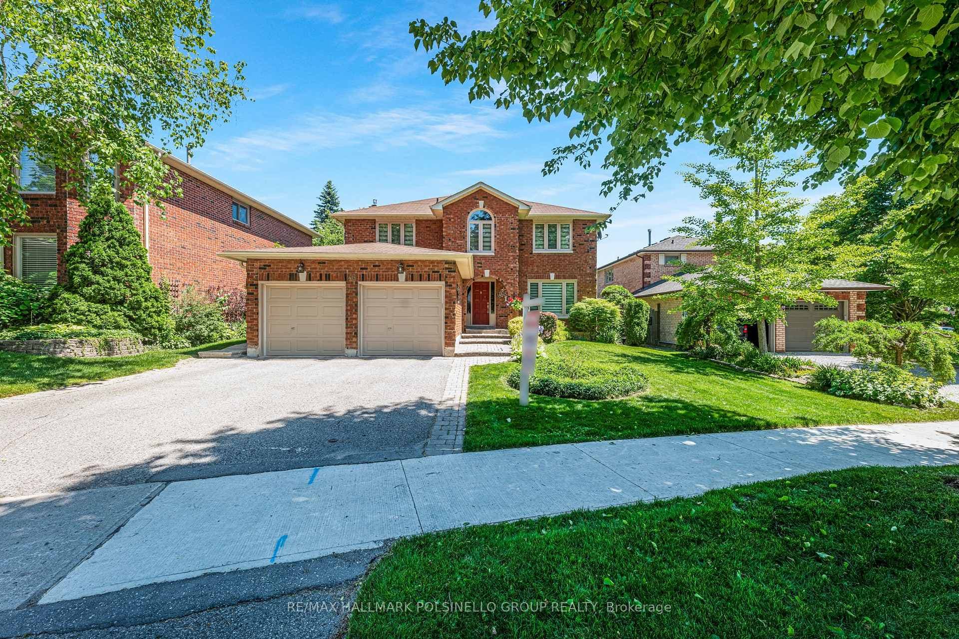 46 Hammond Drive, Aurora, ON L4G 2T9 - Photo 1