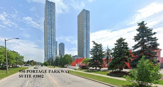 950 PORTAGE Parkway Unit 3802, Vaughan