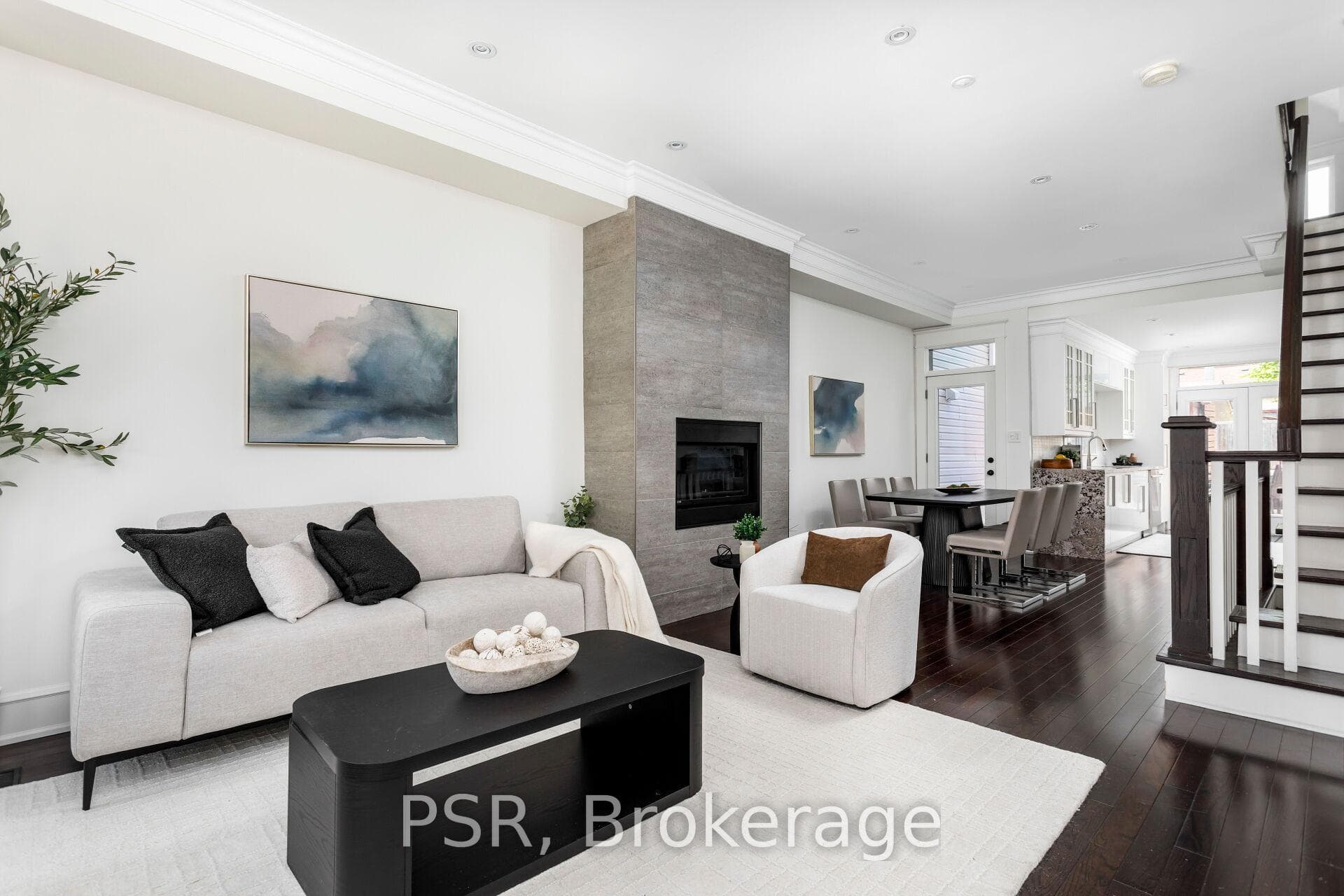 38 Wyndham Street, Downtown Toronto / Waterfront, ON M6K 1R7 - Photo 1
