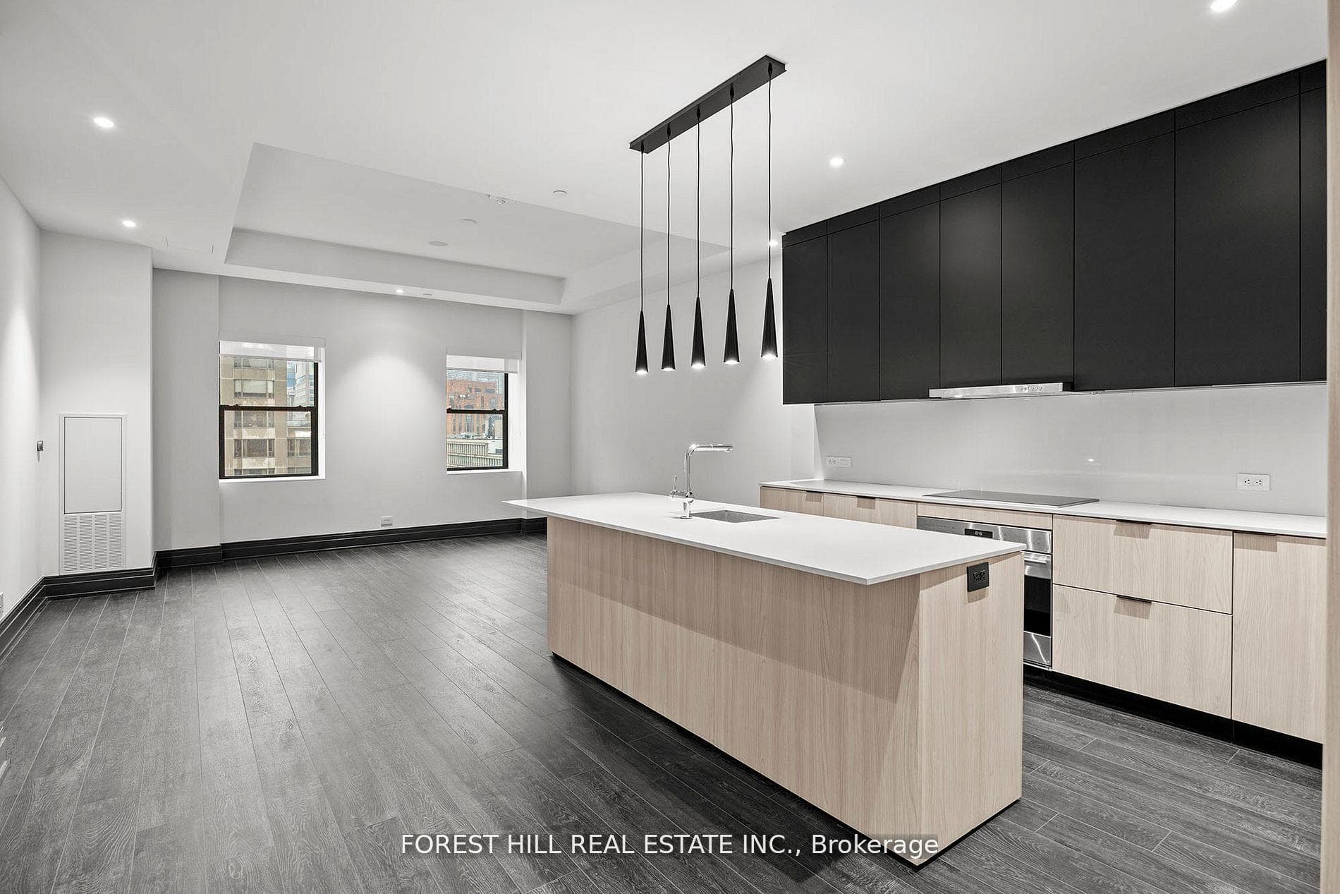 2 Avenue Road Unit 602, Annex / Yorkville / Summerhill, ON M5R 0C6 - Photo 1