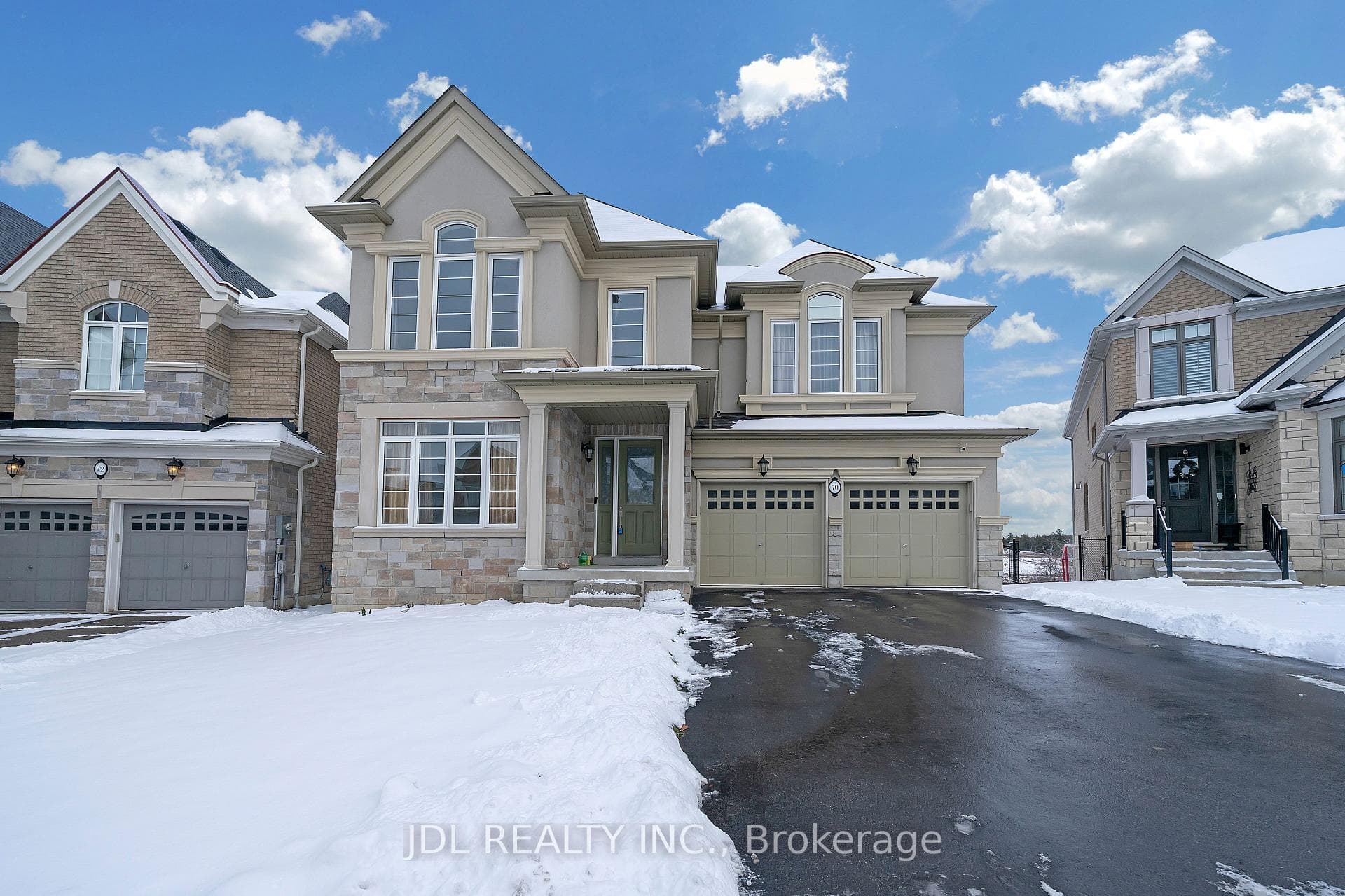 70 Forest Edge Crescent, East Gwillimbury