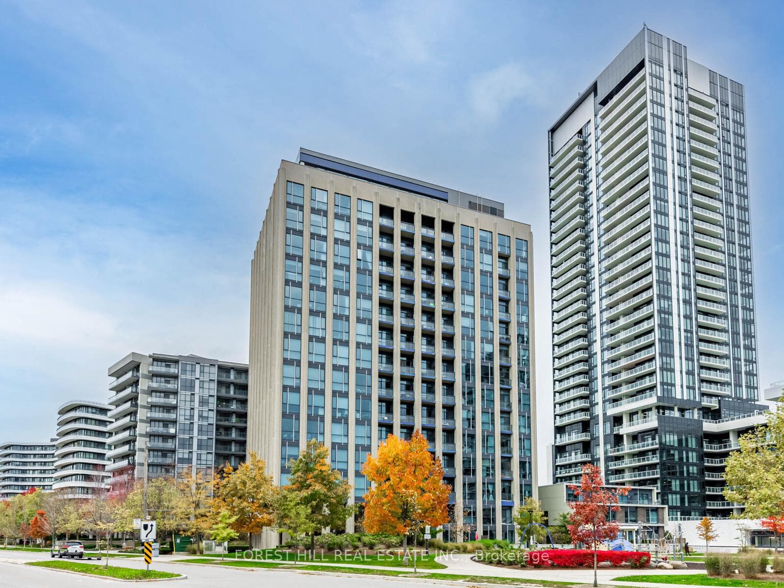 75 The Donway N/A Unit 103, Don Mills / Parkwoods / Victoria Village, ON M3C 2E9 - Photo 1