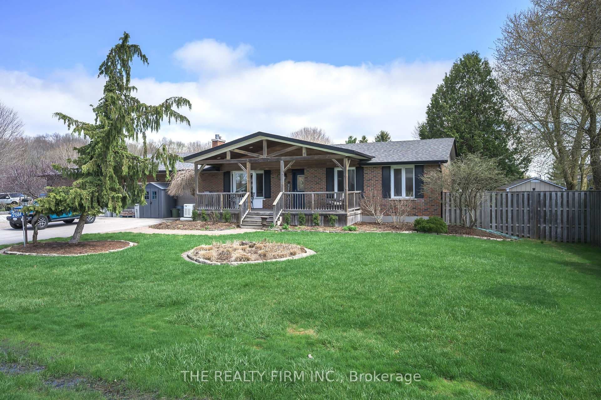 21584 Highbury Avenue, Middlesex Centre, ON N0M 1C0 - Photo 1