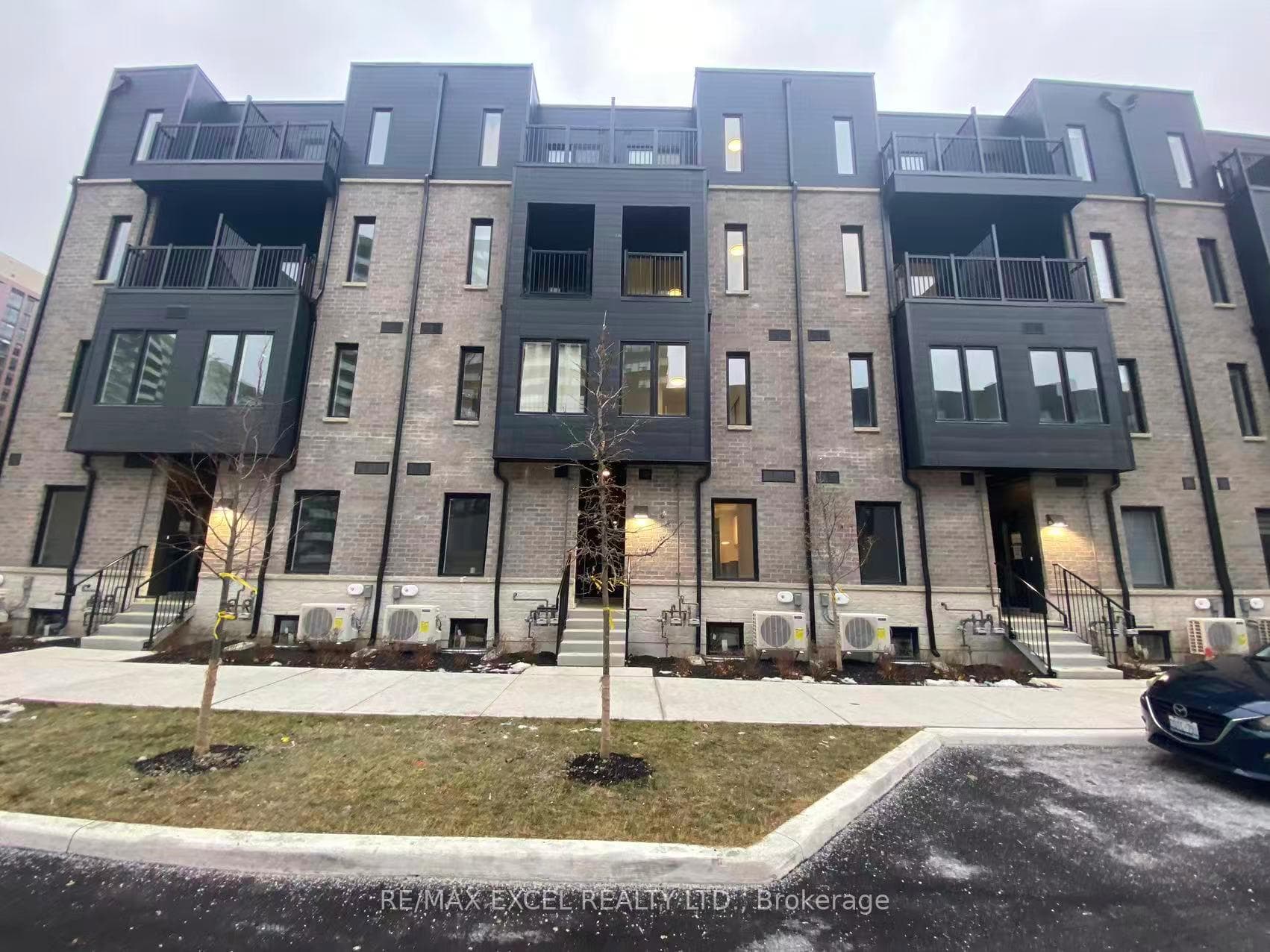 10 CALAMINT Lane Unit 61, Scarborough Village / Eglinton East, ON M1W 2H1 - Photo 1