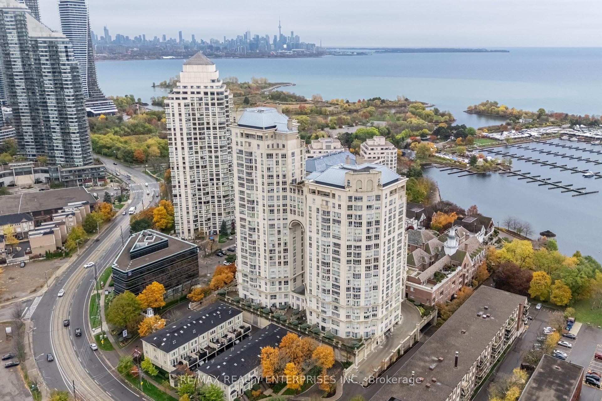 2285 Lake Shore Boulevard Unit 304, Liberty Village / Parkdale / South Parkdale, ON M8V 3X9 - Photo 1