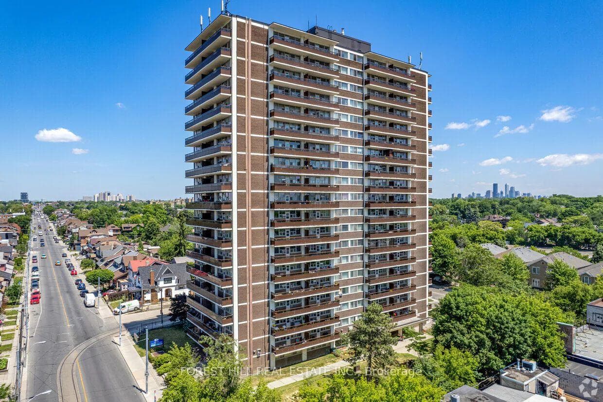 161 Oakwood Avenue Unit 1905, Forest Hill / Deer Park, ON M6E 2V2 - Photo 1