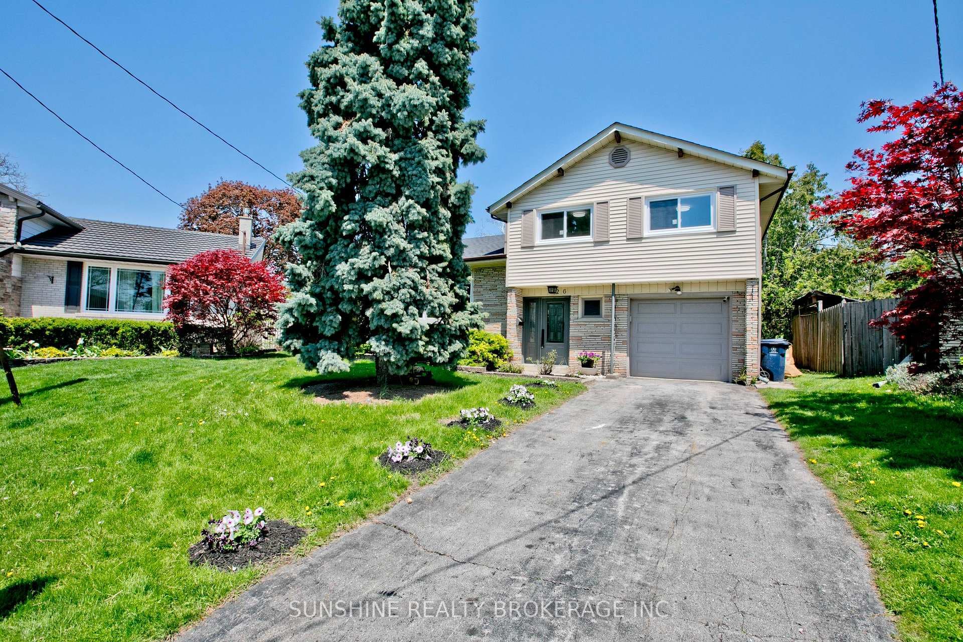 26 Lantana Court, Toronto C13