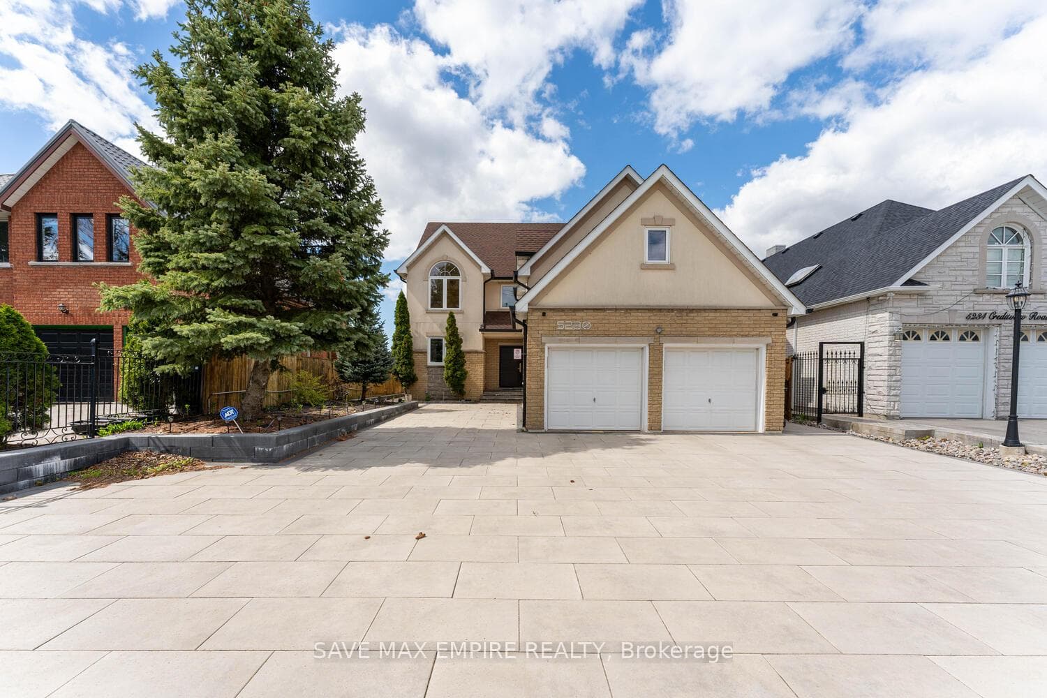 5230 Creditview Road, Mississauga, ON L5M 5N5 - Photo 1