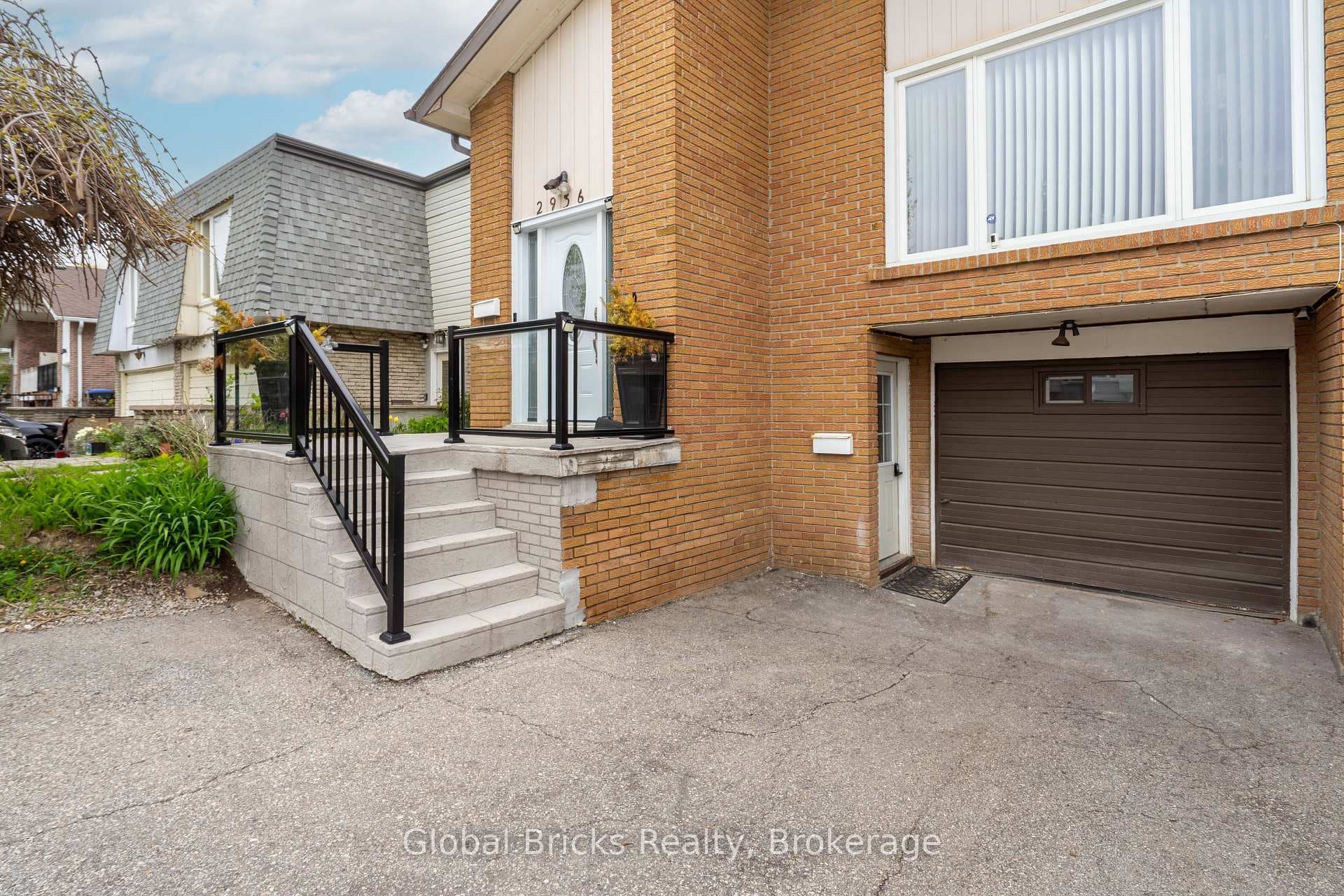 2936 Windjammer Road, Mississauga