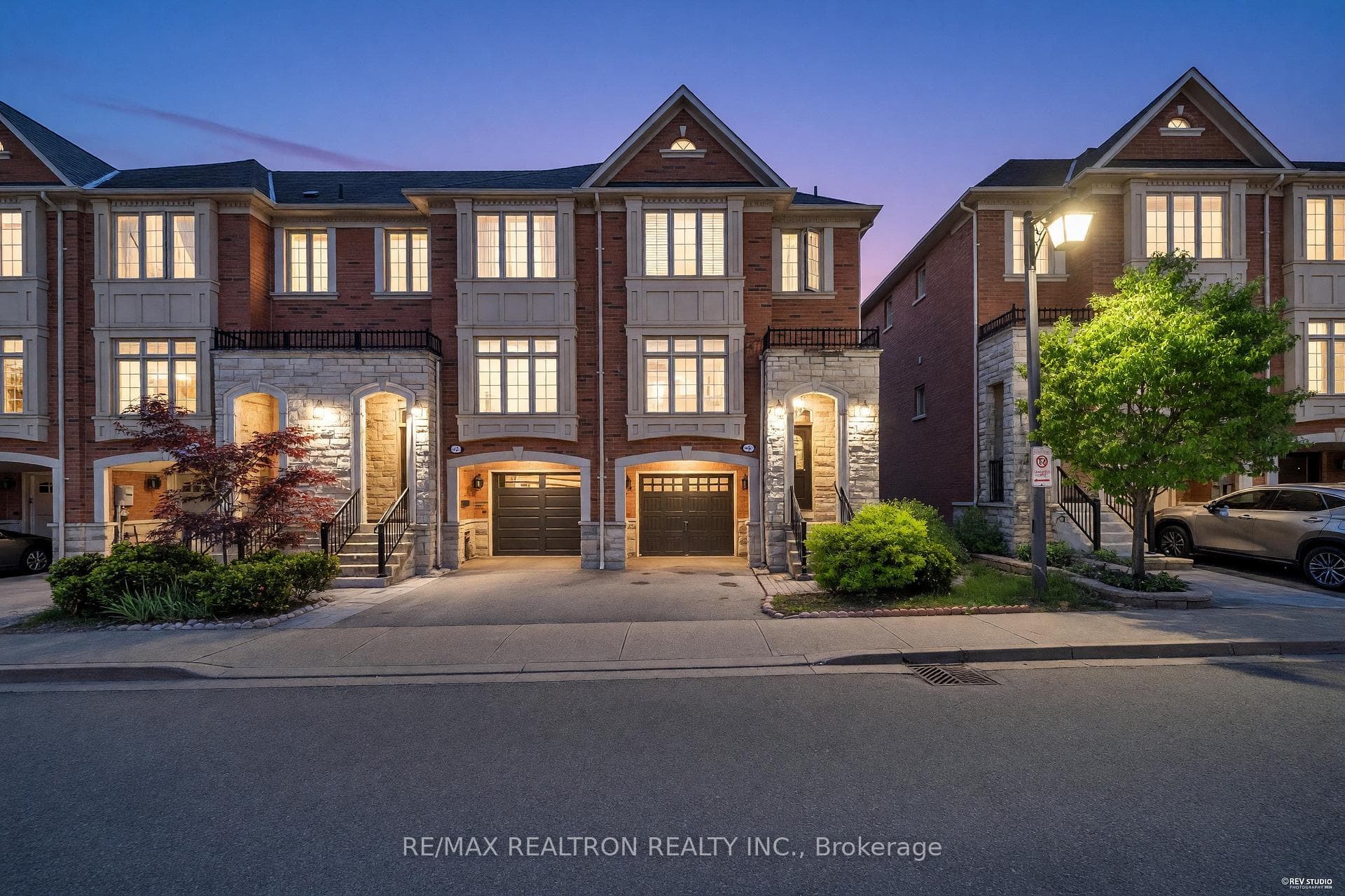 172 Vittorio De Luca Drive, Vaughan, ON L4L 0A8 - Photo 1