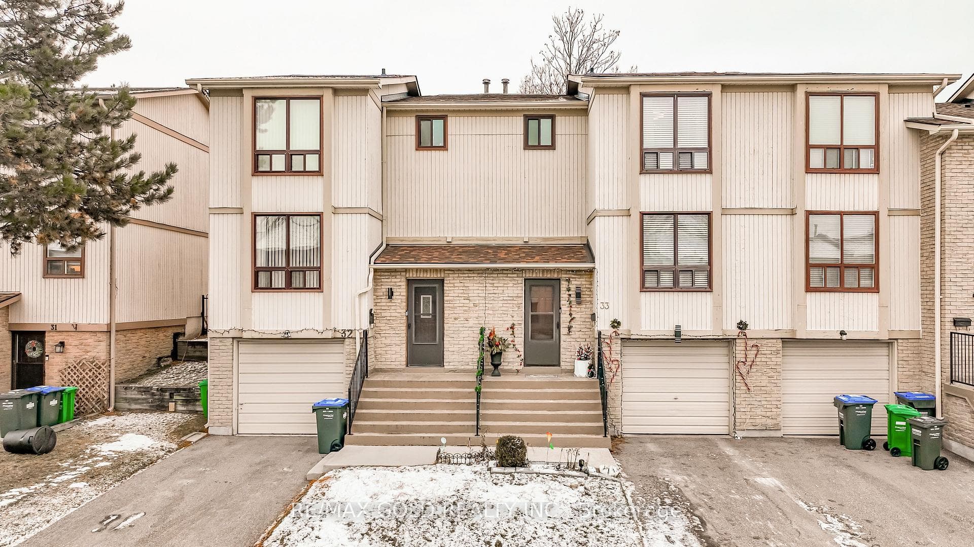 33 Guildford Crescent Unit 33, Brampton, ON L6S 3K2 - Photo 1