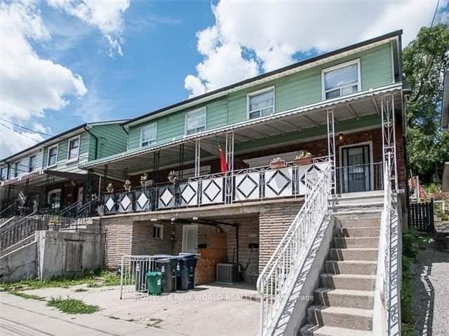 1514 Davenport Road Unit 301, Keelesdale / Eglinton West, ON M6H 2H8 - Photo 1