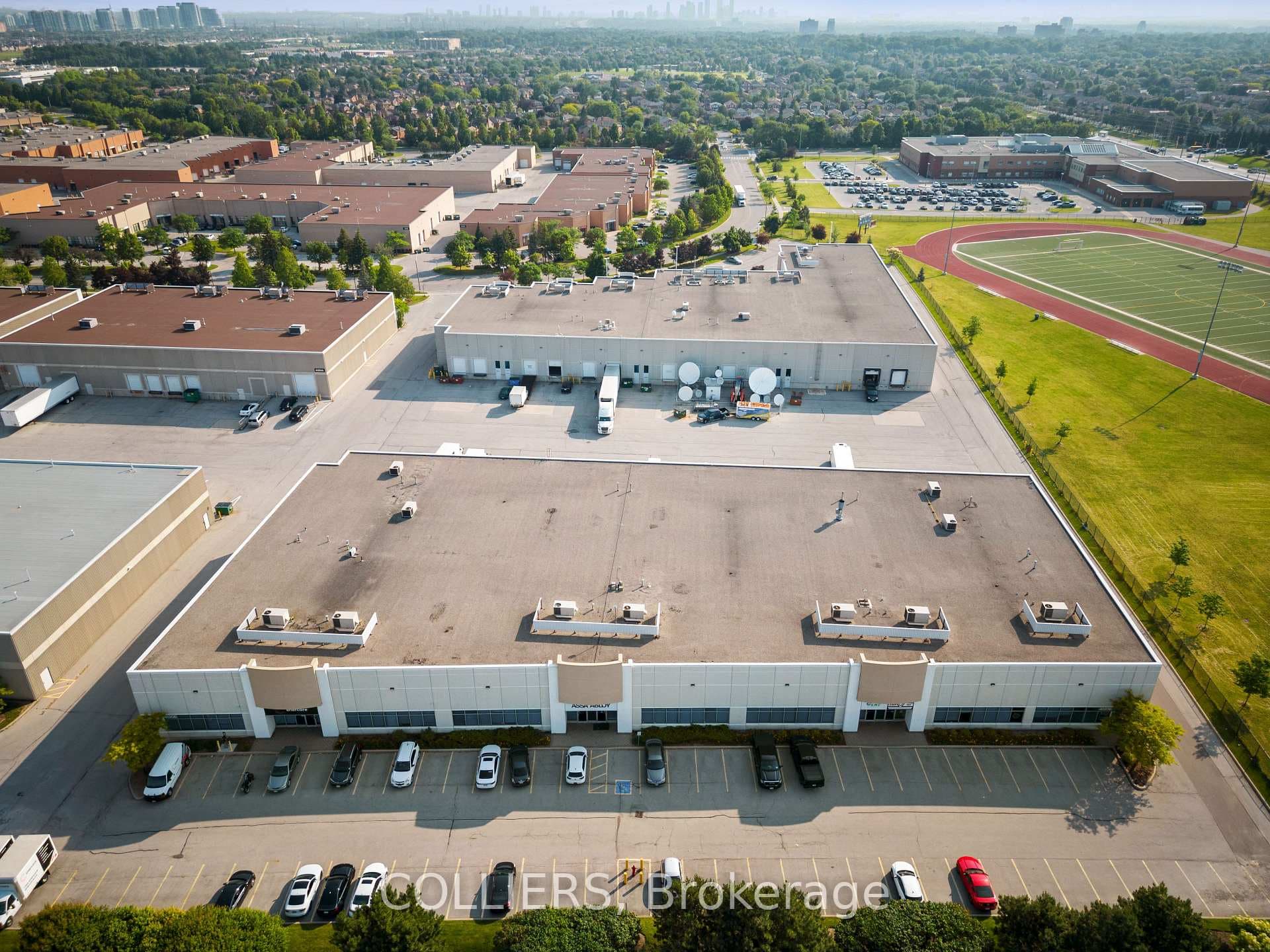 4020B Sladeview Crescent Unit 2, Mississauga, ON L5L 6B1 - Photo 1