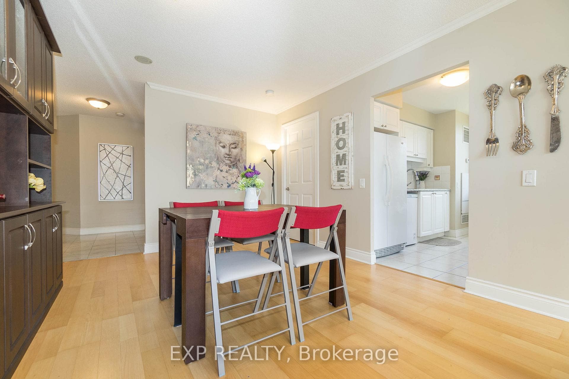 80 Harrison Garden Boulevard Unit 220, Willowdale / Newtonbrook, ON M2N 7E3 - Photo 1