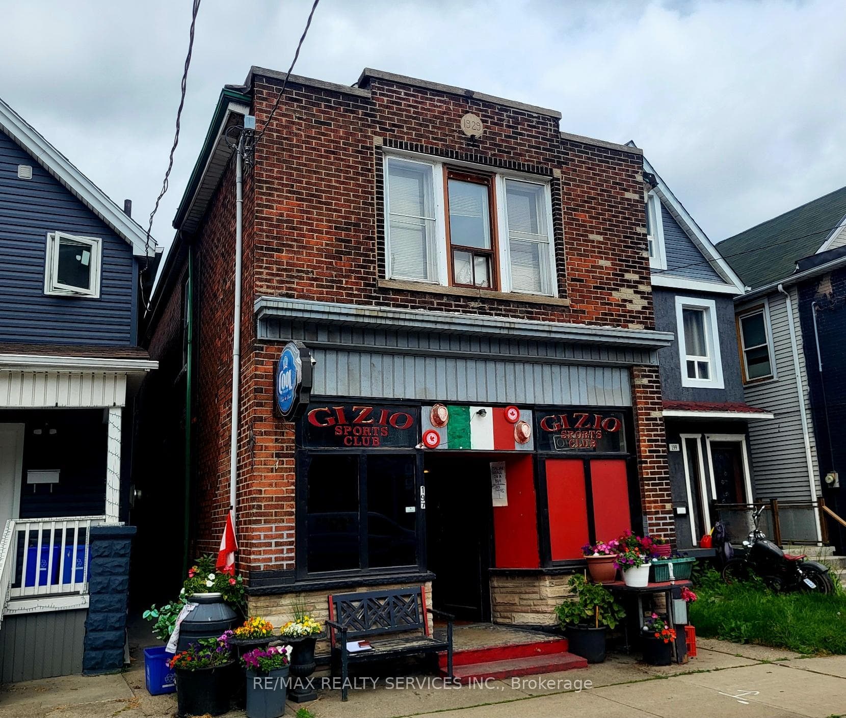 197 Sherman Avenue, Hamilton, ON L8L 6M8 - Photo 1