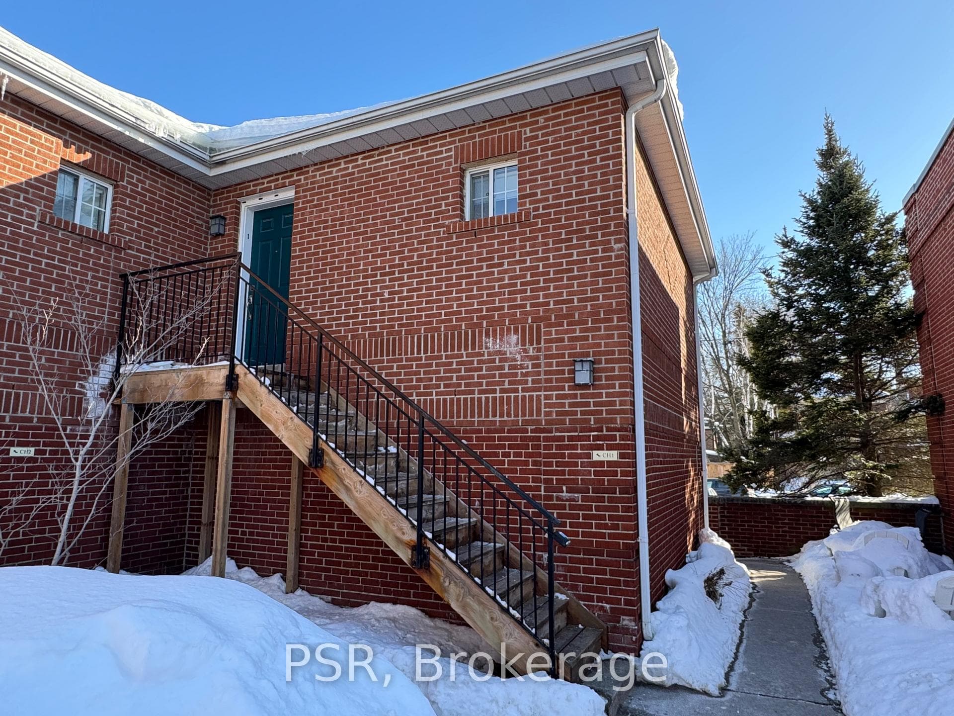 6 Sutherland Drive Unit CH1, Flemingdon Park / Don Mills, ON M4G 1G8 - Photo 1