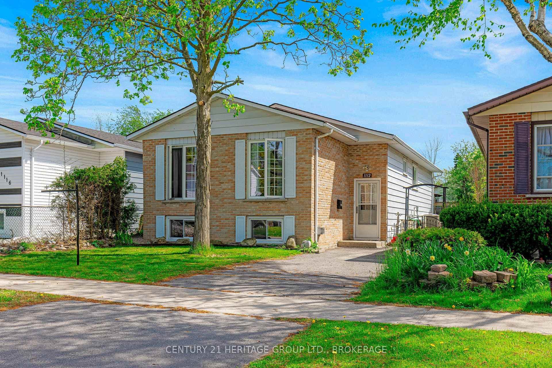 1112 Basswood Place, Kingston