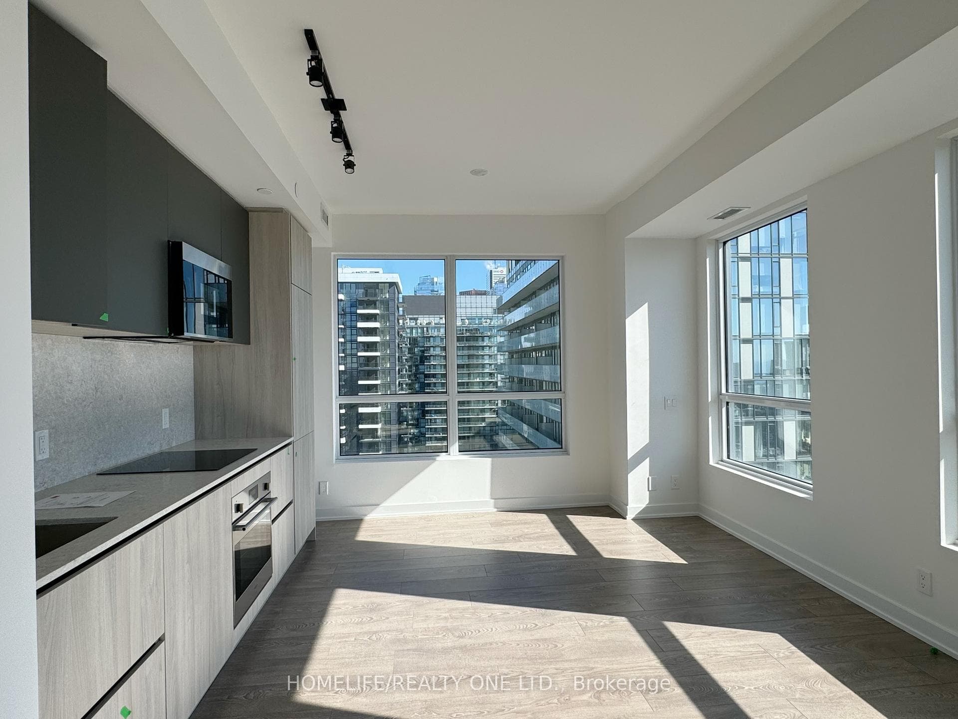 108 Peter Street Unit 4106, Toronto C01