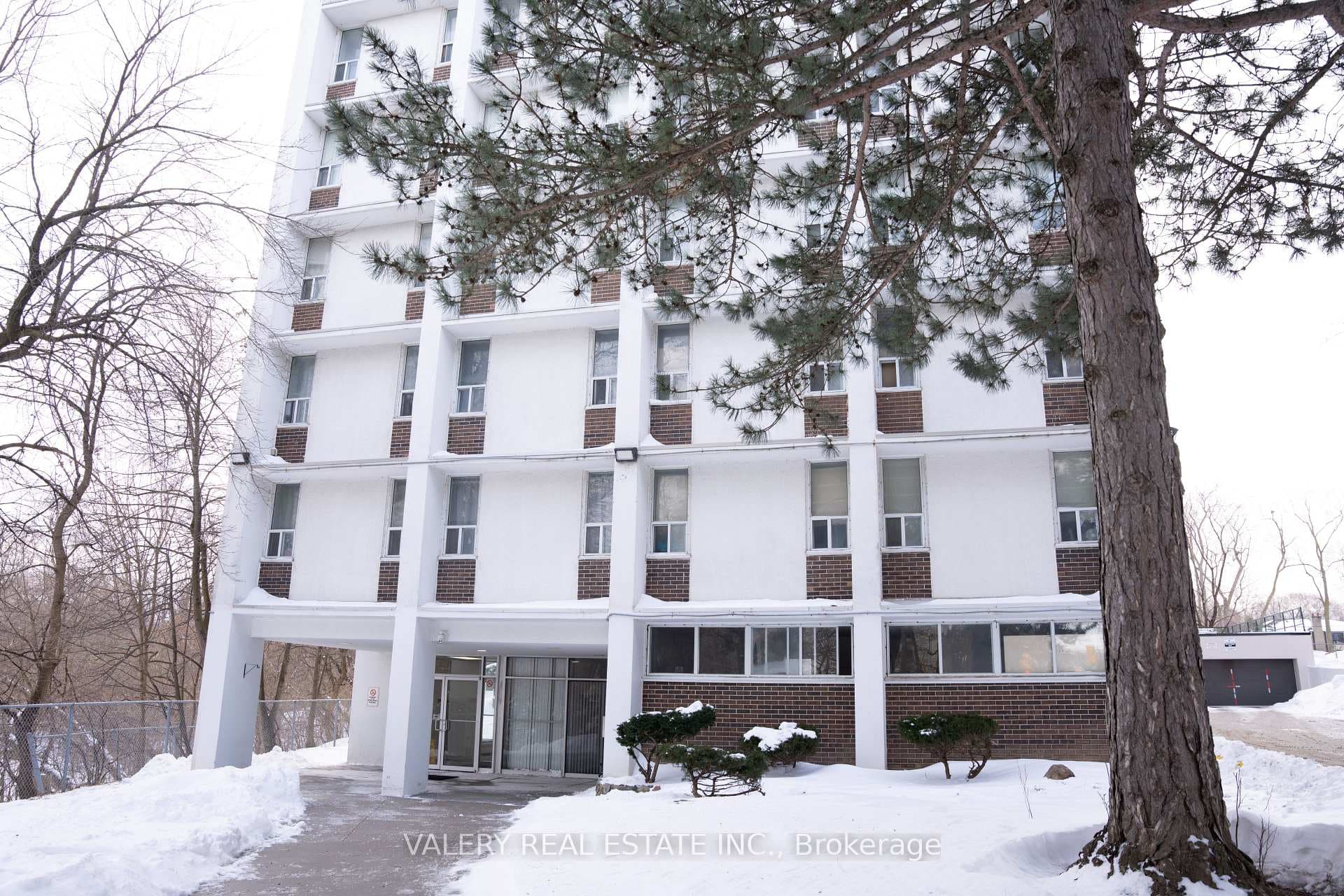 2245 Eglinton Avenue East Avenue Unit 604, Dorset Park / Kennedy Park, ON M1K 2N3 - Photo 1