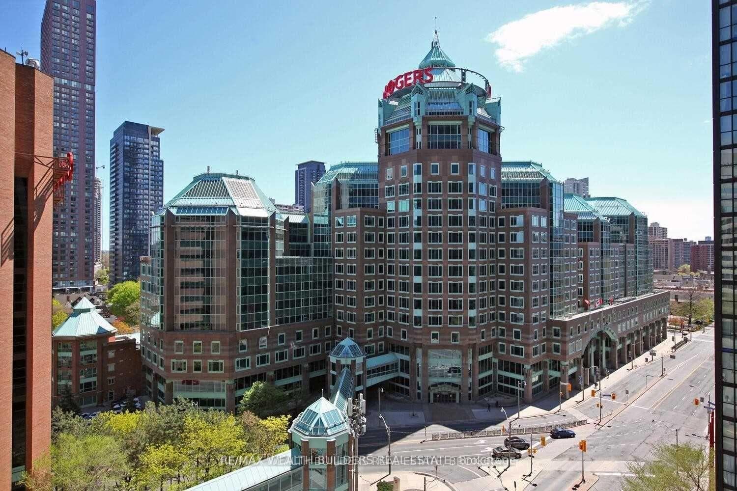 28 Ted Rogers Way Unit 1212, Toronto C08