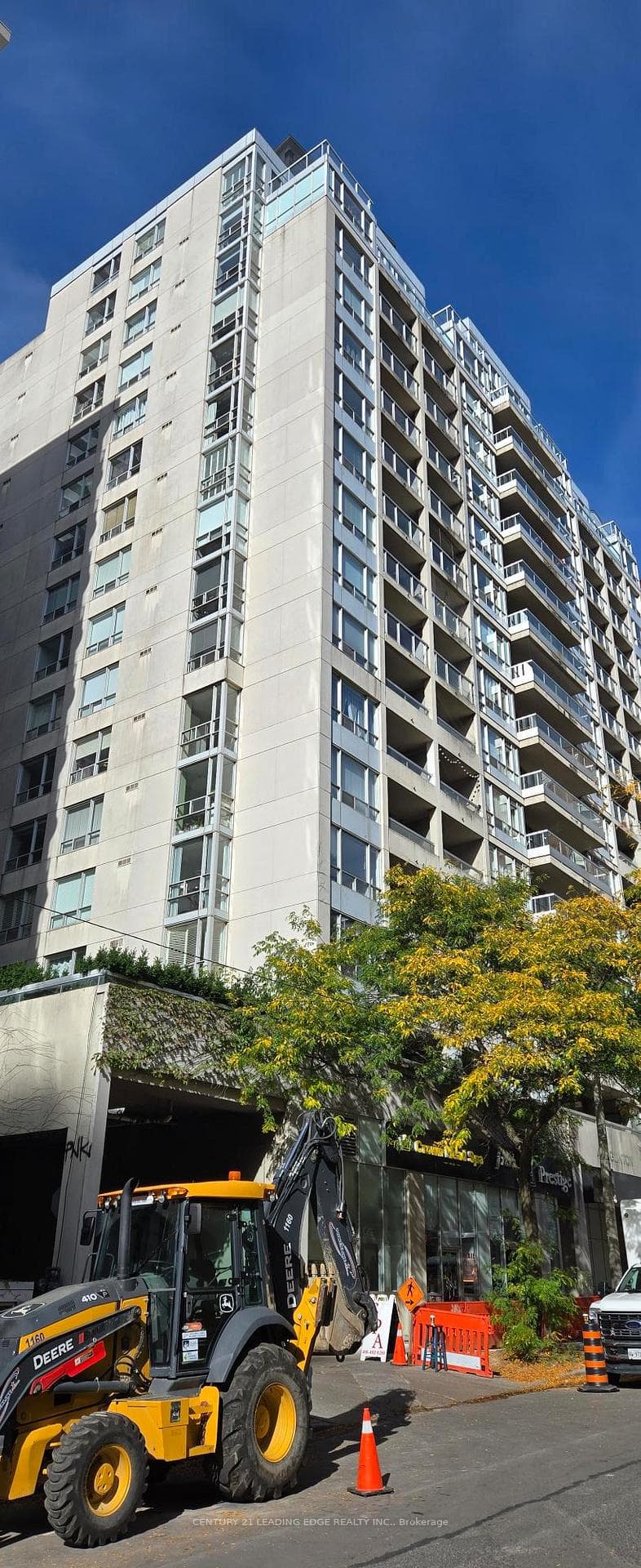 43 Eglington Avenue Unit 1110, Leaside / Davisville, ON M4P 1A2 - Photo 1