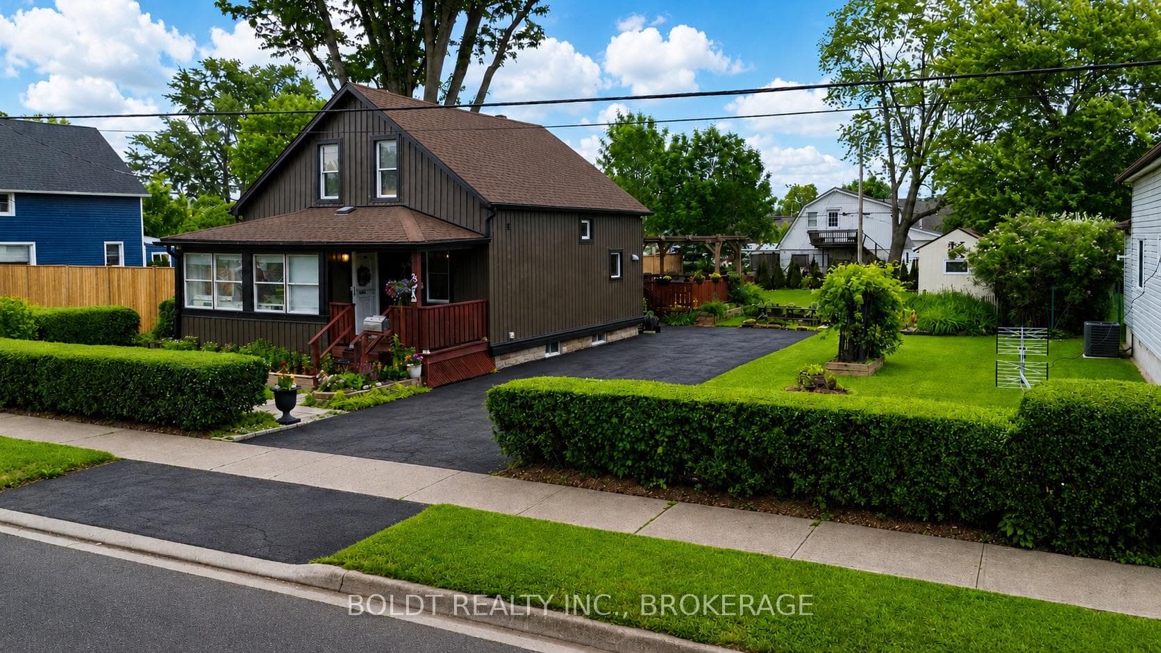23 Torrance Street, Fort Erie, ON L2A 4C3 - Photo 1