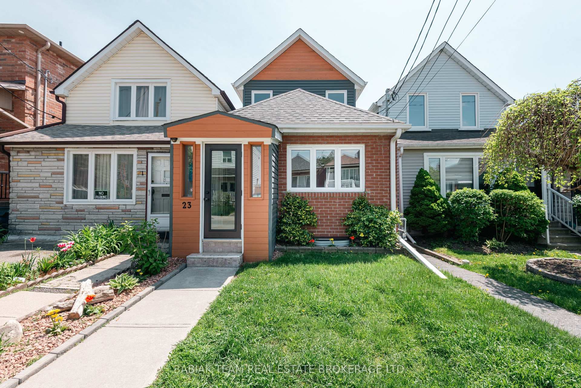 23 Teignmouth Avenue, Toronto W03