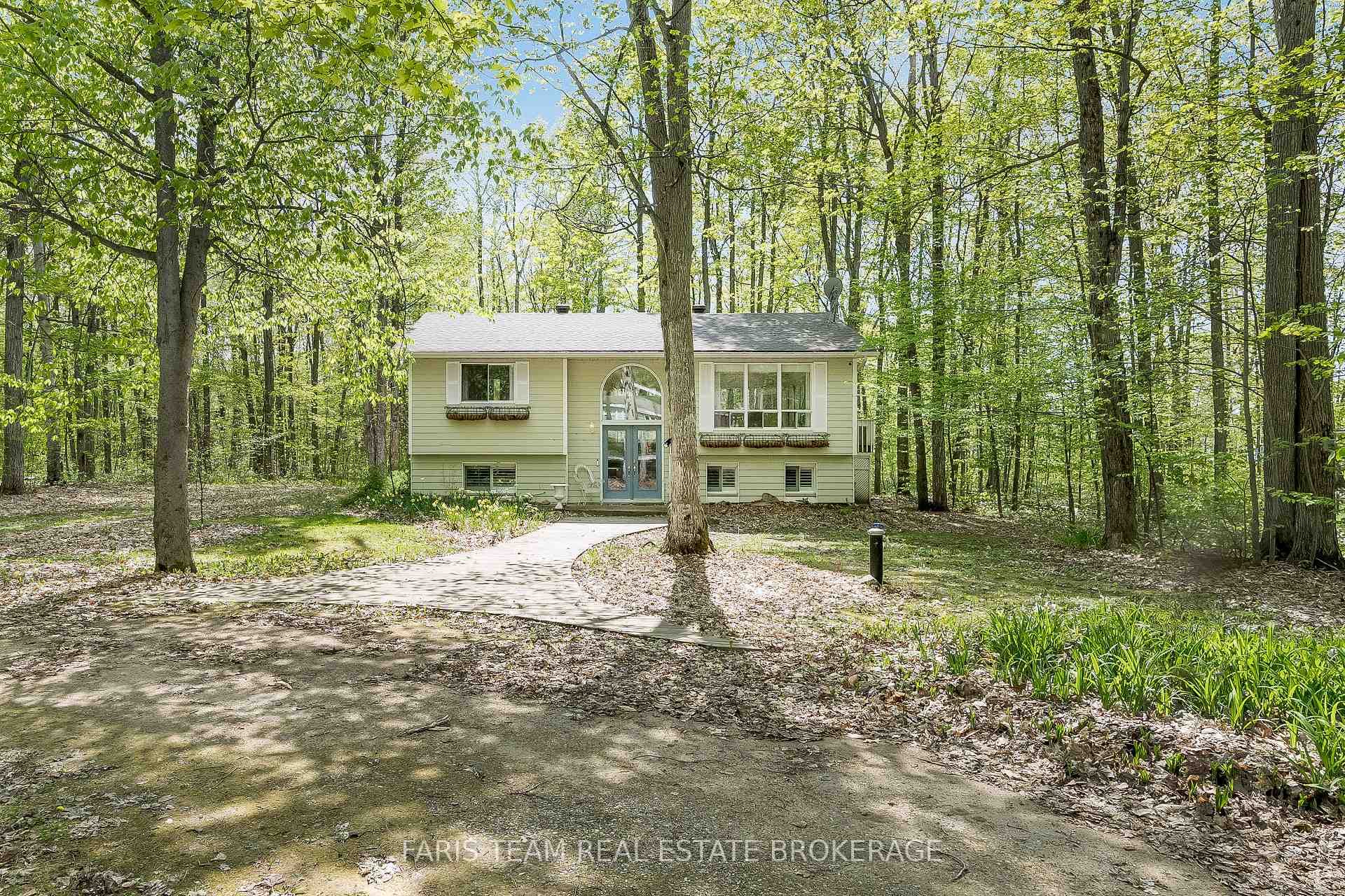 104 Silver Birch Drive, Tiny, ON L9M 0M6 - Photo 1