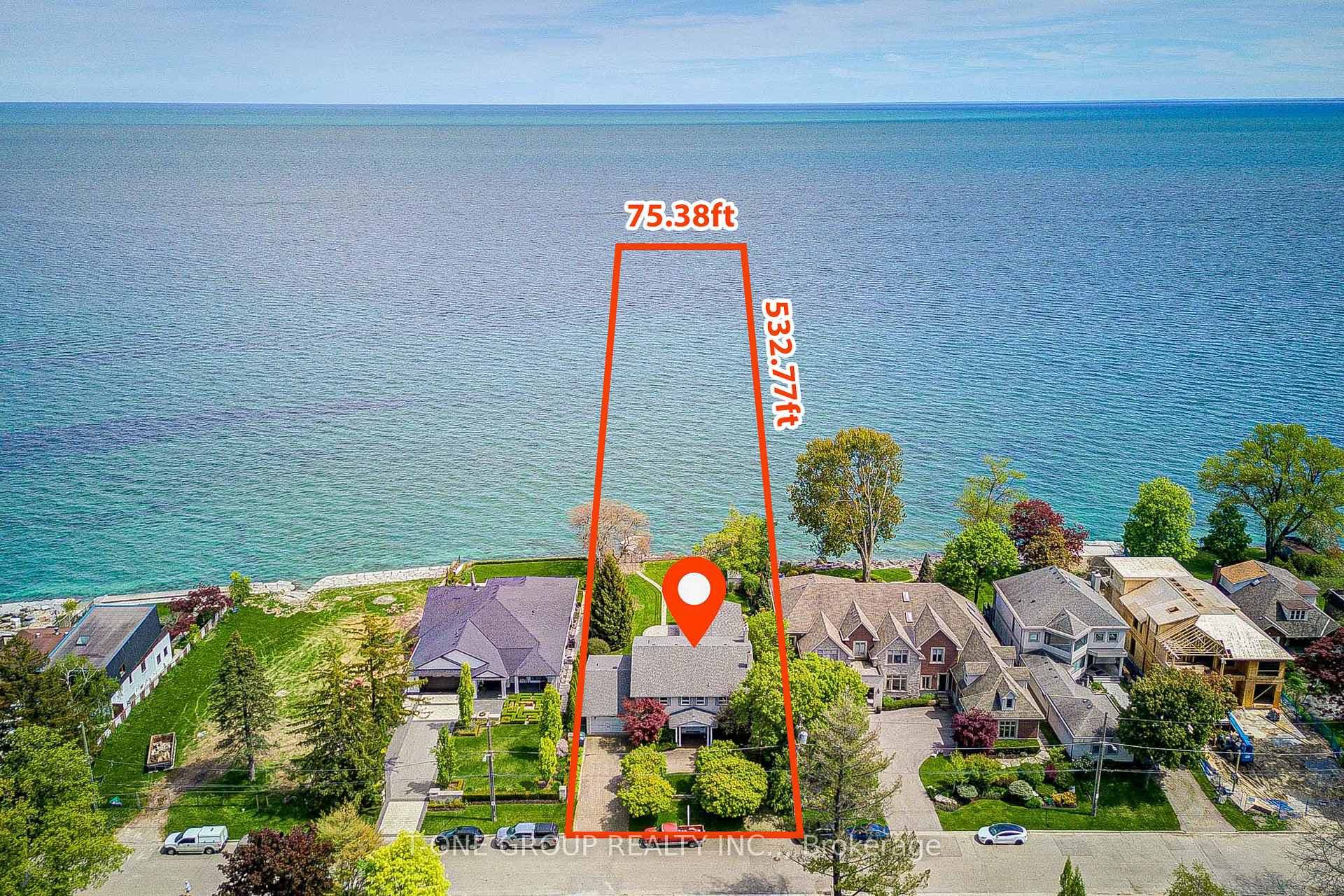 120 Cumberland Drive, Mississauga, ON L5G 3M8 - Photo 1