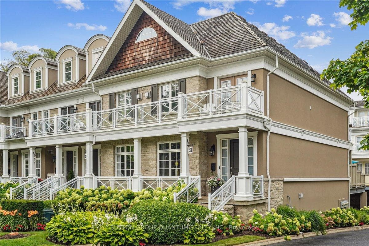 2378 Marine Drive, Oakville