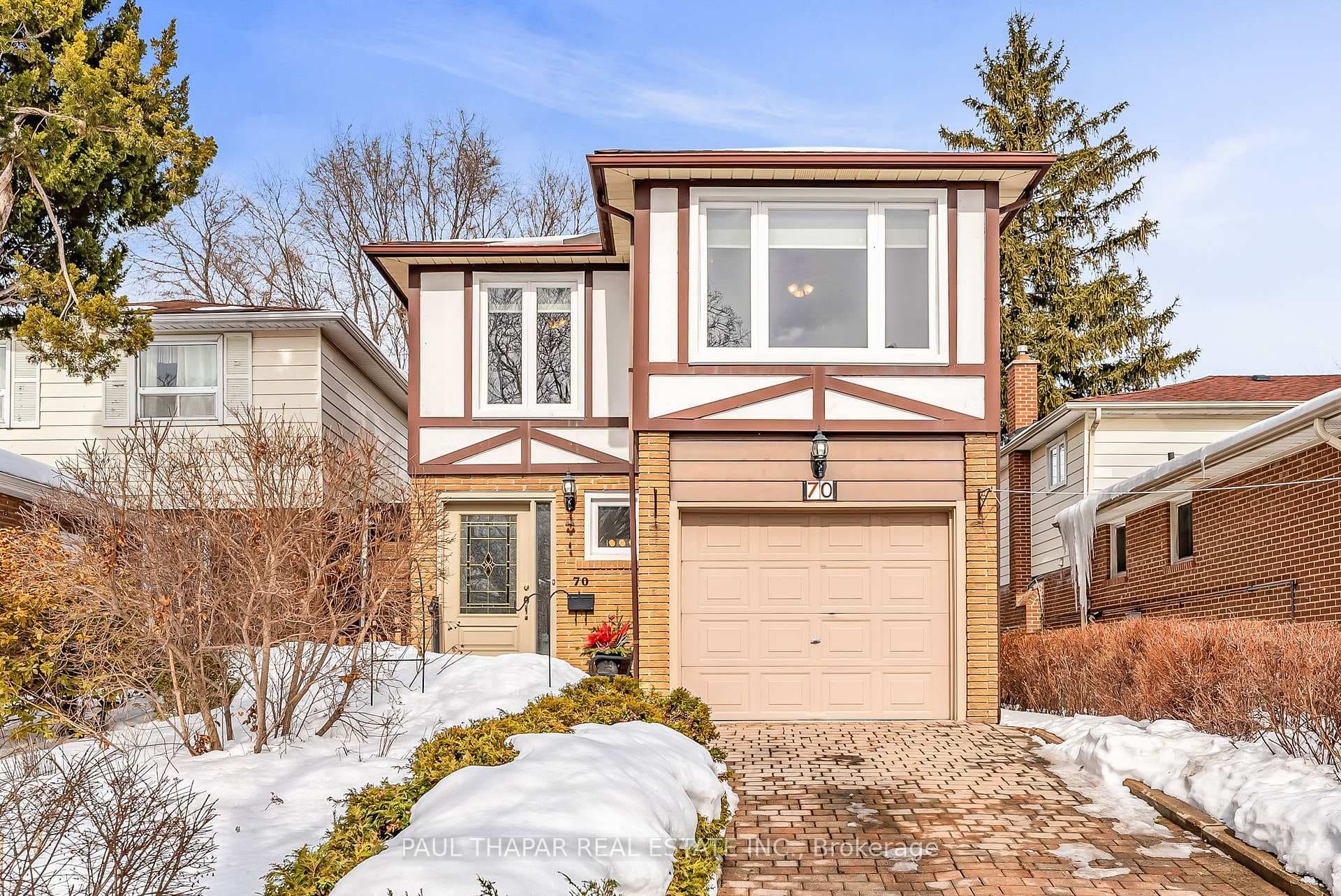 70 Seneca Hill Drive, Hillcrest Village / Bayview Village, ON M2J 2W5 - Photo 1