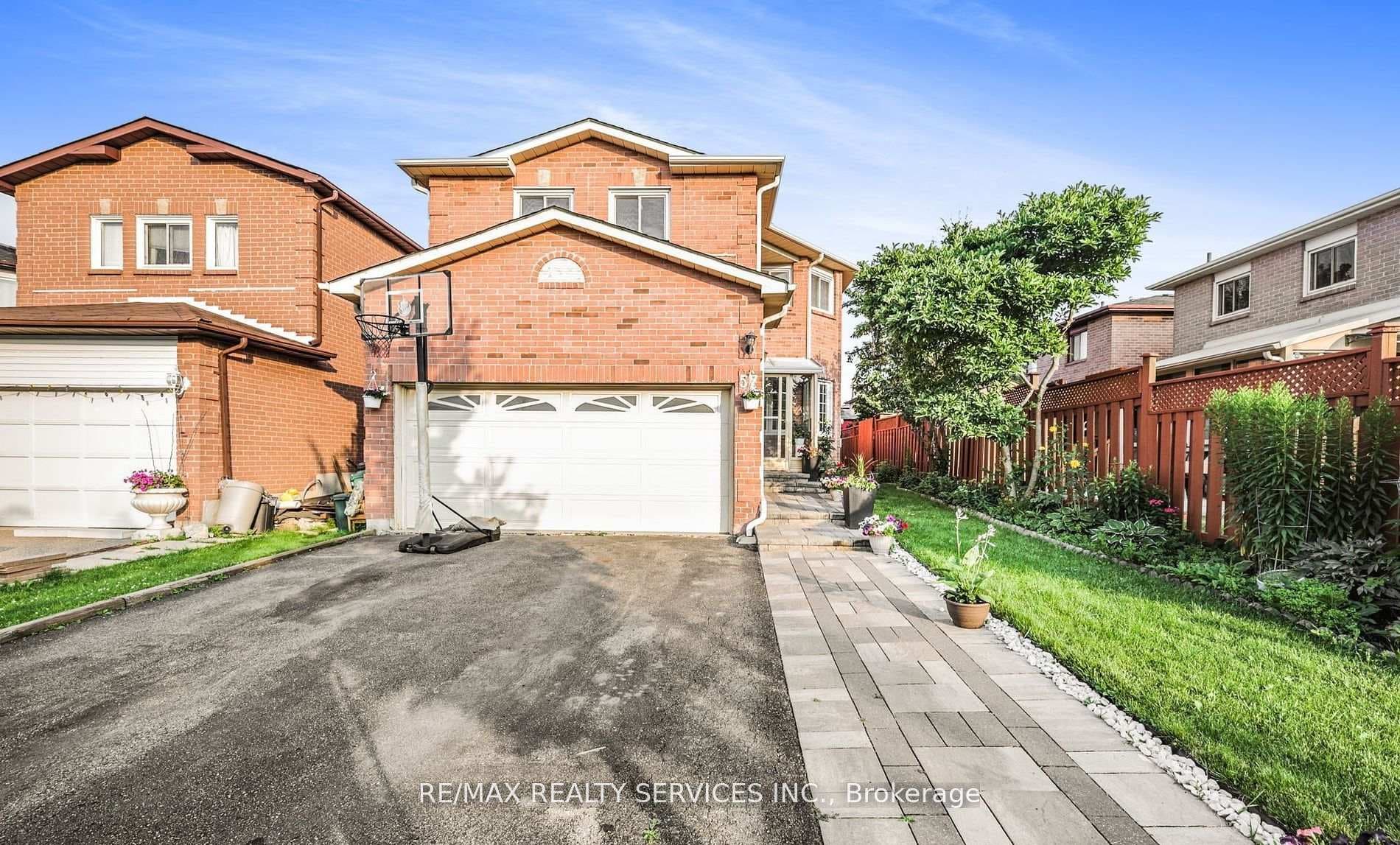 57 Atkins Circle, Brampton, ON L6X 4B9 - Photo 1