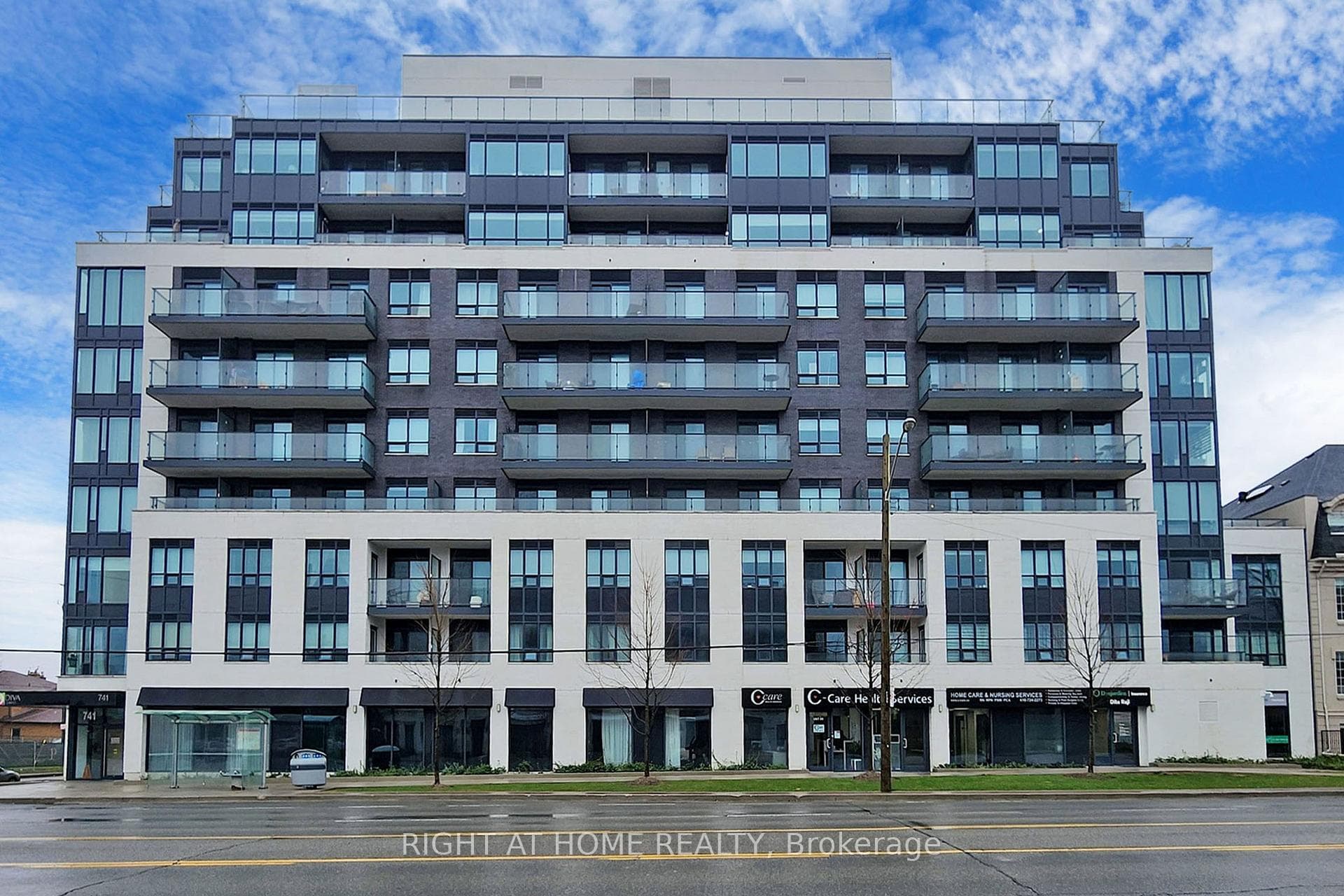 741 Sheppard Avenue Unit 610, North York (Bathurst Manor / Clanton Park), ON M3H 0C9 - Photo 1