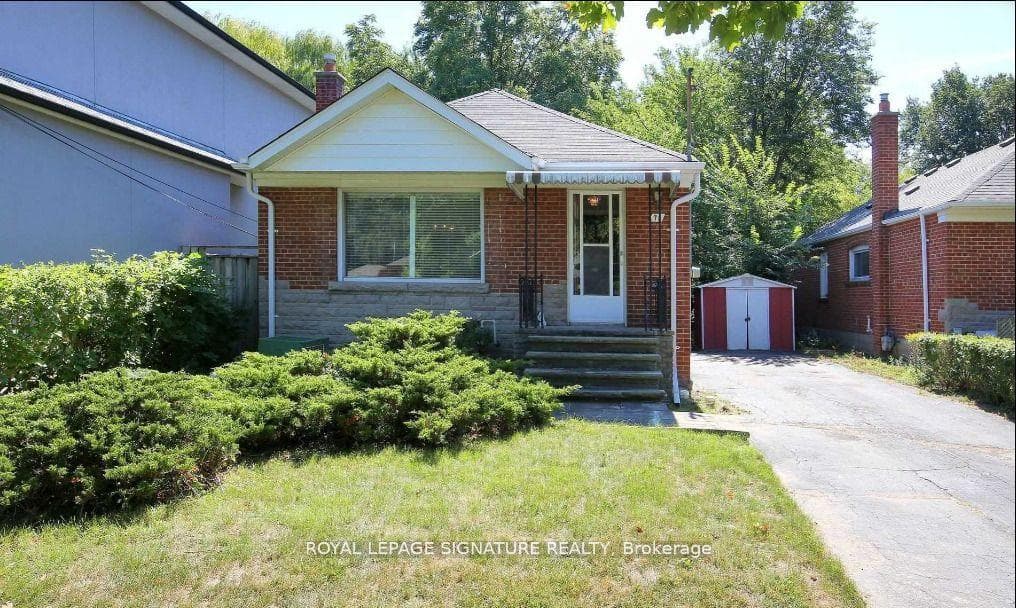 71 Shangarry Drive Unit Lower, Dorset Park / Kennedy Park, ON M1R 1A7 - Photo 1