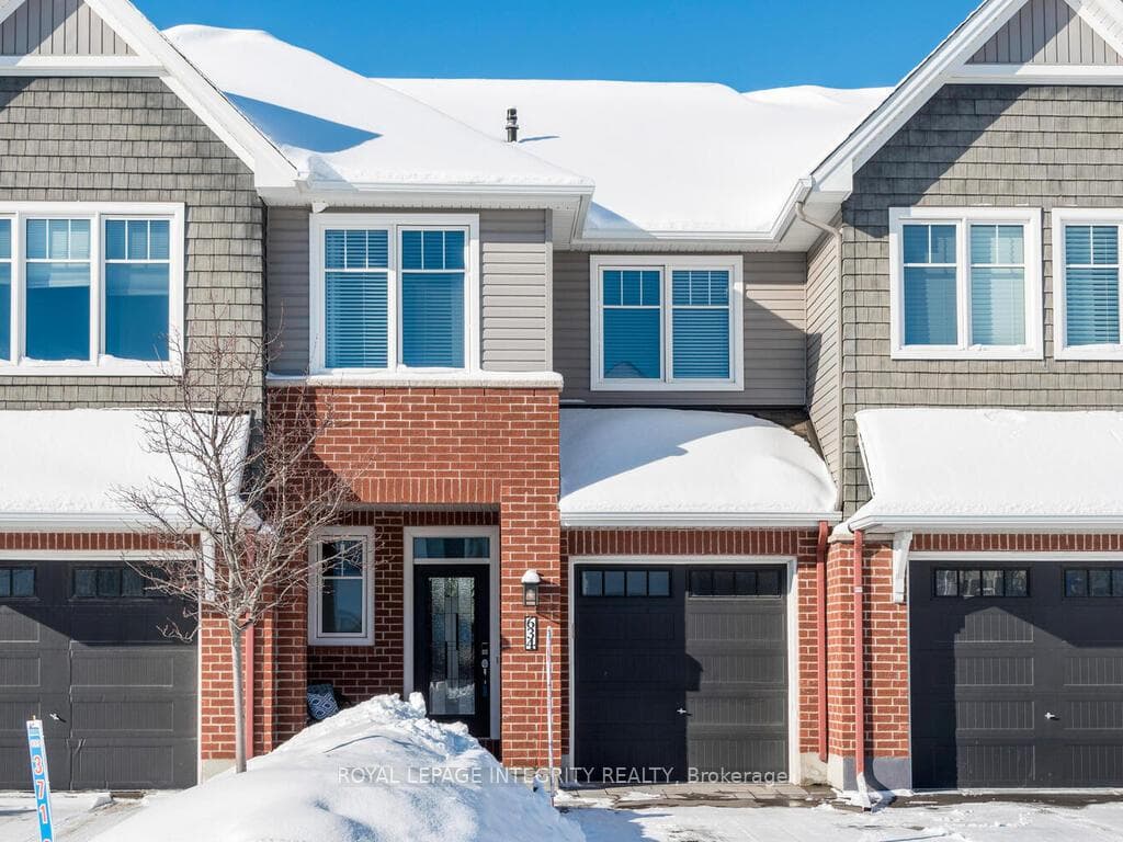 634 Cartographe Street, Orleans - Cumberland and Area