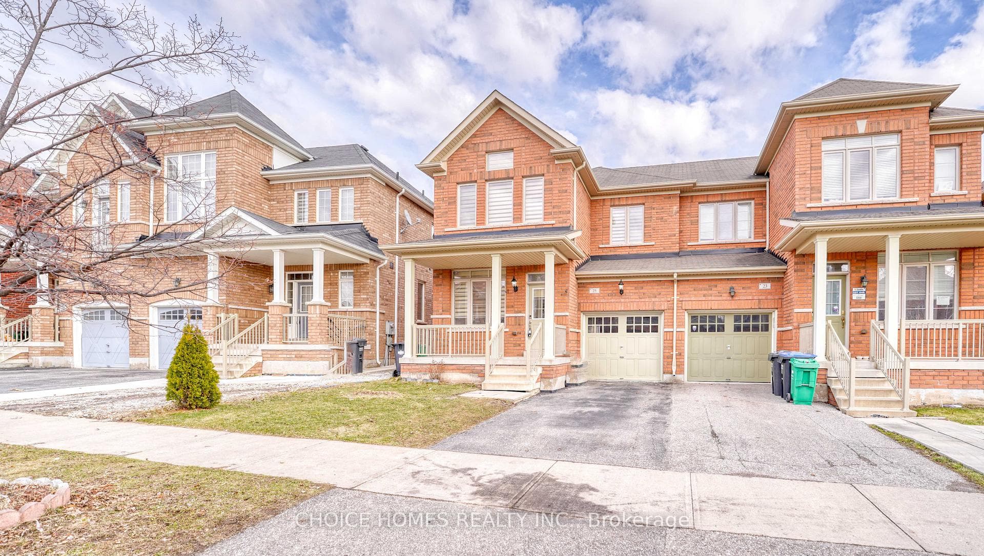 25 Baby Pointe Trail, Brampton, ON L7A 0W3 - Photo 1