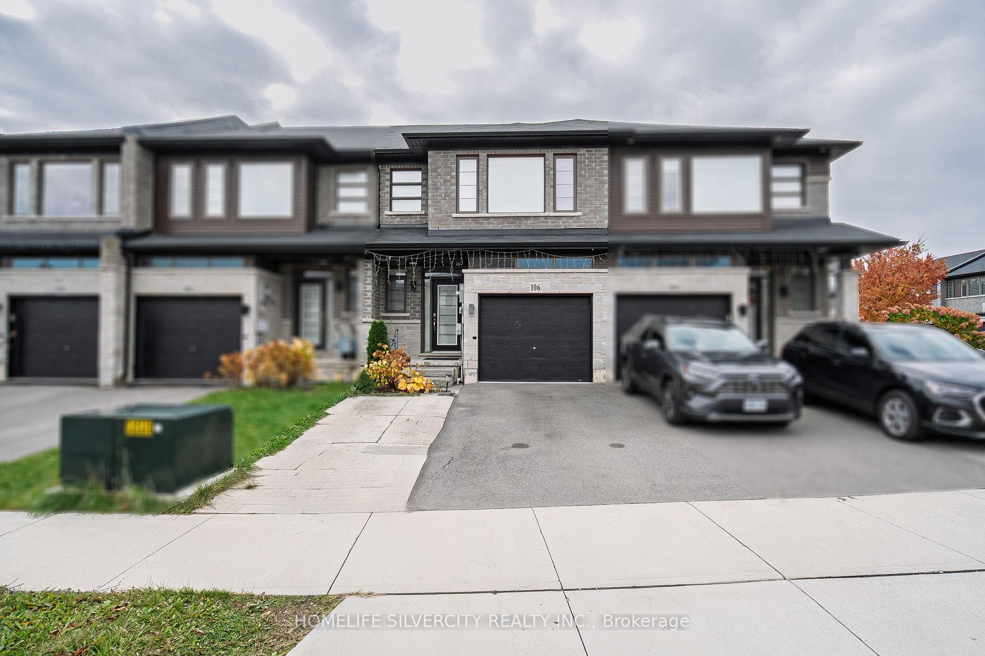 106 Columbus Gate, Hamilton, ON L8J 0L3 - Photo 1