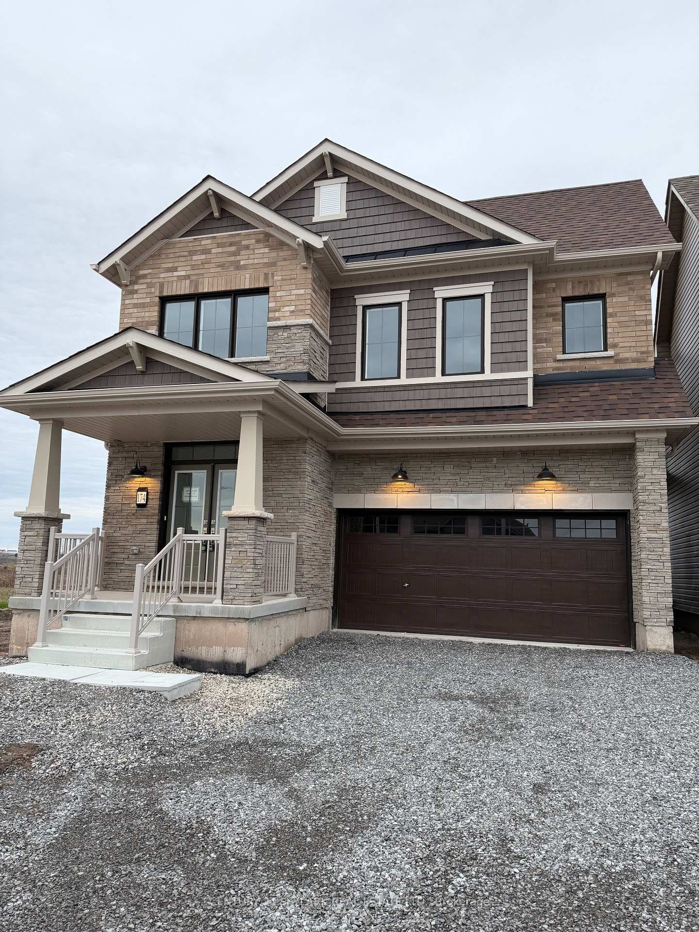 174 Aviron Crescent, Welland