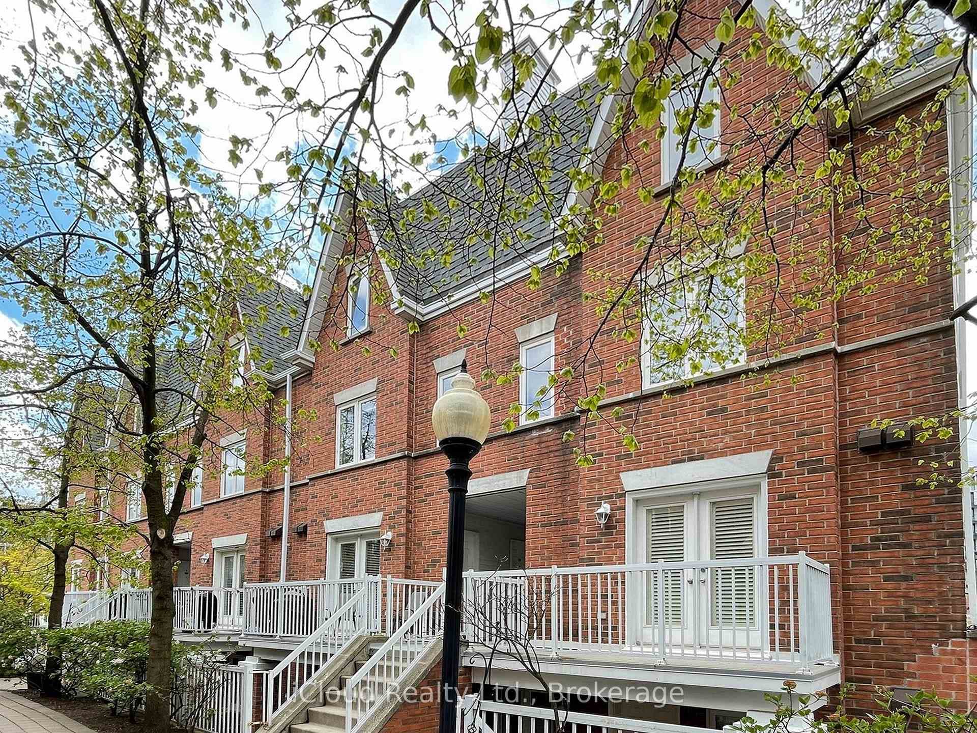 12 Sudbury Street Unit 3015, Toronto C01