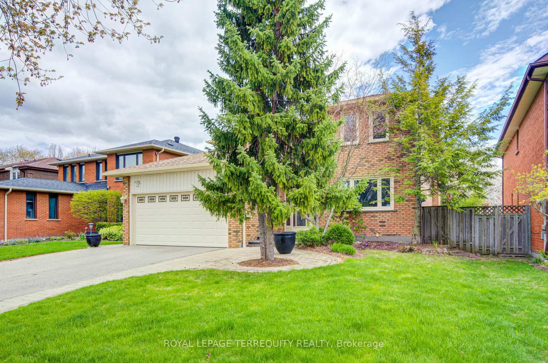 1656 Carrington Road, Mississauga, ON L5M 2K2 - Photo 1