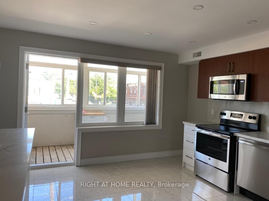 1543 Dupont Street Unit 1, Bloor West Village / Swansea, ON M6P 3S5 - Photo 1